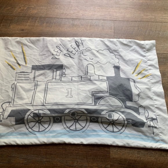 Thomas & Friends Blue and Gray Bedding Sheet - Picture 4 of 6
